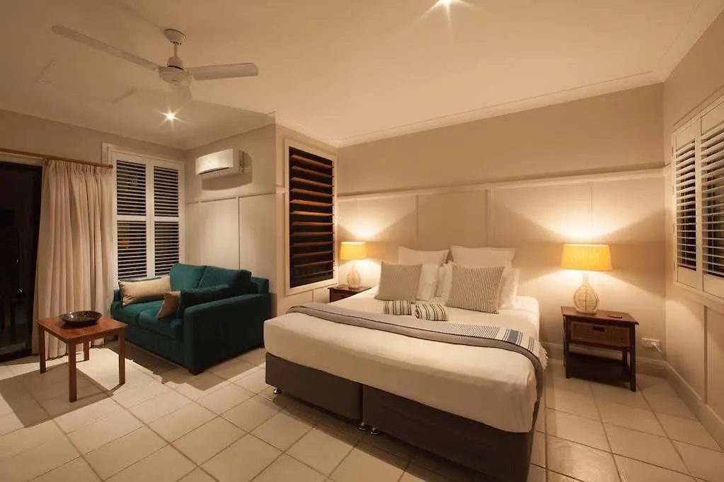 Cavvanbah Beach House Byron Bay 4*,